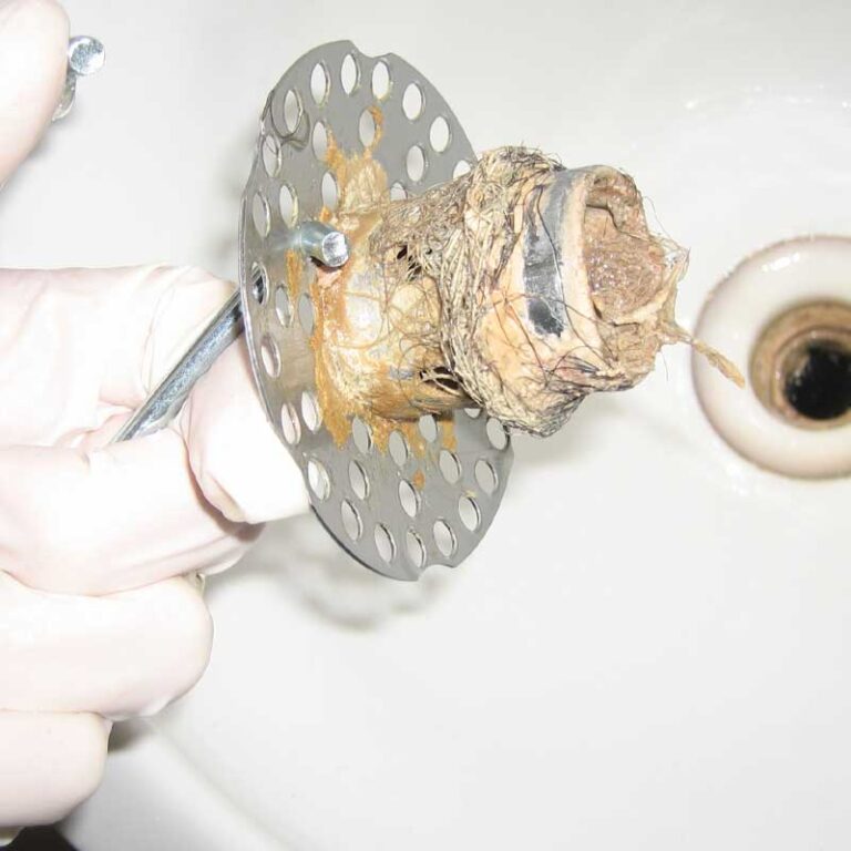 Haz desaparecer los atascos en tu baño de forma increíblemente sencilla. ¡Descubre los métodos secretos que los fontaneros no quieren que conozcas!